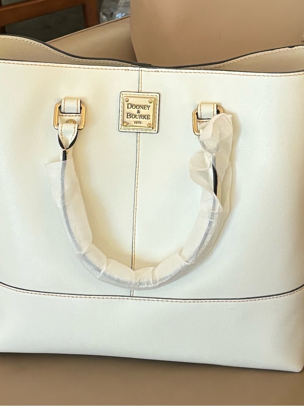 Dooney & Bourke White  Chelsea Leather Tote with Gold Hardware NWT